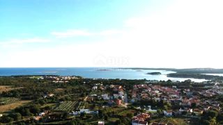 ISTRIA, MEDULINO - Ampio terreno edificabile!
