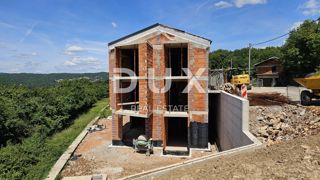 VIŠKOVO - Spazioso appartamento in posizione tranquilla