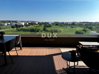 ISTRIA, NOVIGRAD - Lussuoso appartamento con vista mare