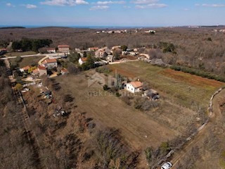 Terreno Višnjan, 676m2