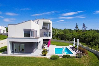 ISTRIA MARČANA - Villa moderna con piscina