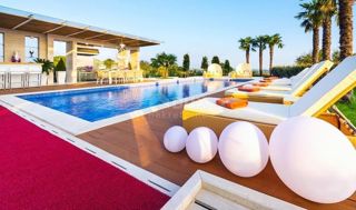 NOVALJA, POTOČNICA - Villa di lusso su una bellissima proprietà