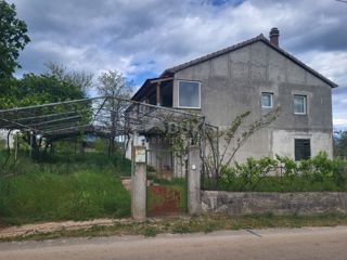 SVETI FILIP I JAKOV, SIKVO - piano terra con giardino per adattamento