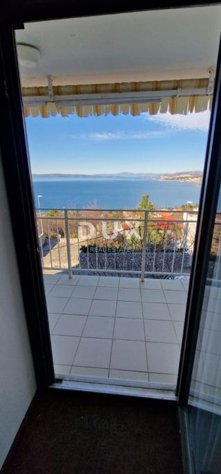 NOVI VINODOLSKI, KLENOVICA - casa di 150m2 con vista mare