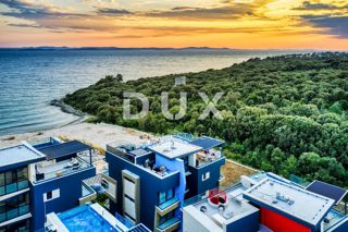 ZADAR, KOŽINO - Attico di lusso sul mare