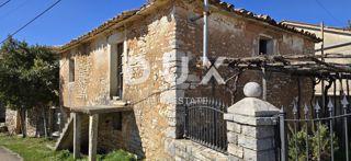 ISTRIA, ŽMINJ - Due case in pietra pronte per la ristrutturazione
