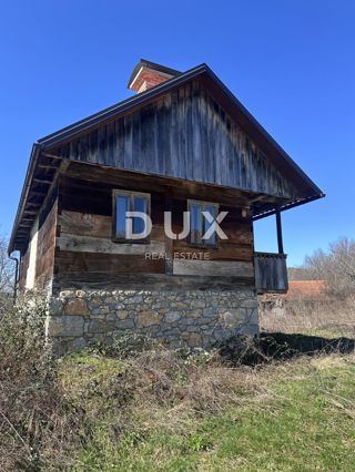 KARLOVAC, MARTINSKI VRH - Casa indigena da ristrutturare in un ambiente idilliaco