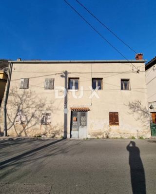 RIJEKA, DRAGA - casa indipendente con giardino in ottima posizione! OPPORTUNITÀ!