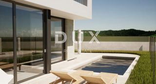 ISTRIA, UMAGO - Villa moderna con piscina