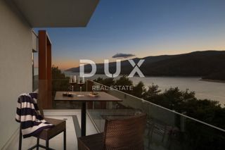 ISTRIA, RABAC - Appartamento di lusso con vista panoramica sul mare, a 100 metri dal mare
