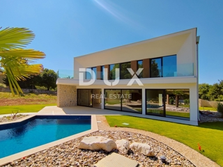 Casa Tinjan, 100m2