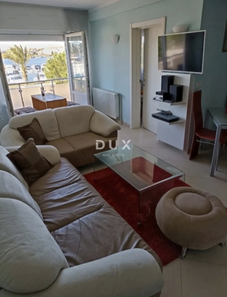 ISTRIA, MEDOLINO - Appartamento con due camere da letto in prima fila al mare!