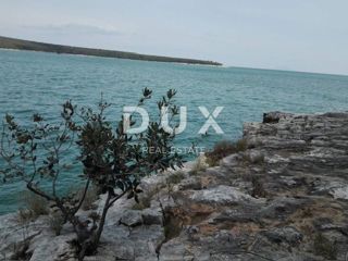 ISTRIA, RAKALJ - Terreno prima fila al mare