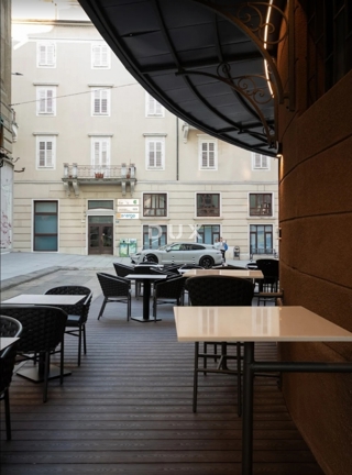 Albergo Centar, Rijeka, 1.000m2