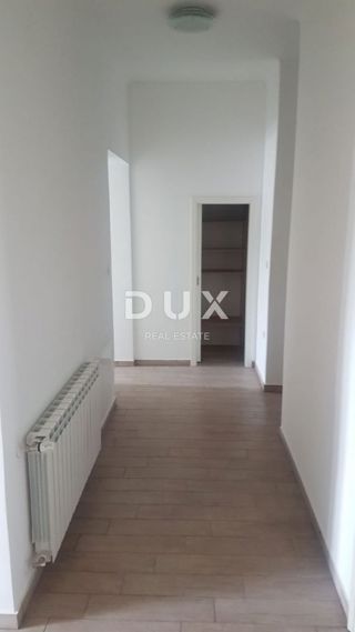 RIJEKA, CENTRO - Spazio ufficio di 133 m2 in pieno centro - ideale per un policlinico, sede aziendale