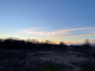 Terreno Žgombići, Malinska-Dubašnica, 596m2