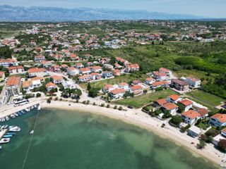 ZADAR, VRSI - Terreno edificabile a 30 metri dal mare