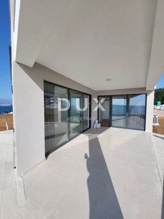 PRIVLAKA, ZADAR - S1 Nuova costruzione di lusso in prima fila al mare