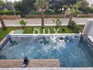 ISOLA DI PAG, STARA NOVALJA - casa di lusso con piscina in ottima posizione, nuova costruzione