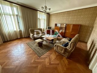 RIJEKA, CENTRO - Opportunità di investimento! Appartamento con 4 camere da letto, 119 m2, posizione!