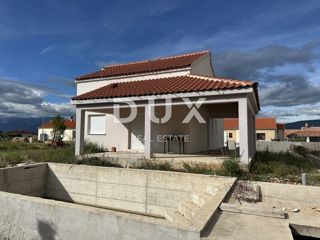 ZADAR, PRIDRAGA - Casa con piscina - Nuova costruzione!