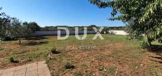 ISTRIA, POLA - Terreno edificabile ad uso residenziale 600 m2