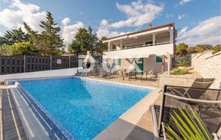 Casa Mandre, Kolan, 163m2