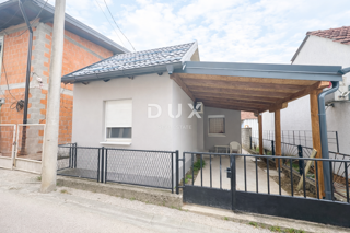 ZAGABRIA, BORONGAJ - Ottimo investimento - casa con potenziale e giardino paesaggistico