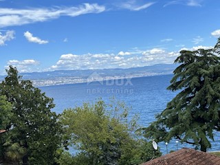 OPATIJA, LOVRAN - due appartamenti 41+21 m2 seconda fila al mare, ristrutturati