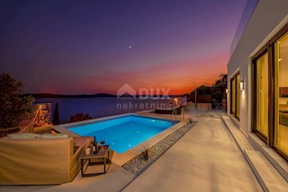 DINTORNI DI DUBROVNIK, SLANO - Villa con piscina e vista mare