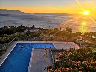 SENJ, SVETI JURAJ - Palazzina con vista sul mare