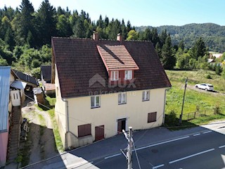 GORSKI KOTAR, SUNGER- vecchia casa + 2 annessi + ambiente 9000m2