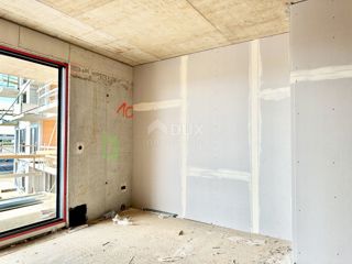 ISTRIA, UMAGO - Stupendo bilocale + bagno con loggia in nuova costruzione
