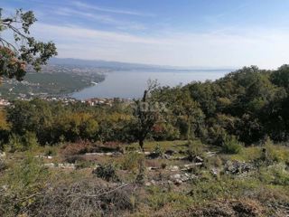 OPATIJA, BREGI - TERRENO EDIFICABILE CON VISTA MARE 5.208 m2 per edificio residenziale-appartamenti-appartamenti/casa bifamiliare/villa/casa in affitto - vacanza con piscina!!!