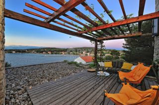 ŠIBENIK, ZLARIN - Una villa unica con una bellissima vista sul mare