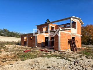 ISTRIA, SVETVINČENAT - Casa con piscina in costruzione