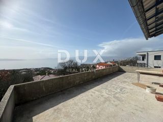 RIJEKA, KOSTRENA - Casa indipendente 4 camere da letto + soggiorno - piscina, giardino e vista!