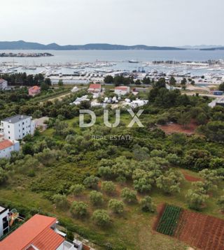 ZADAR, SUKOŠAN - Terreno edificabile a 400 m dal mare