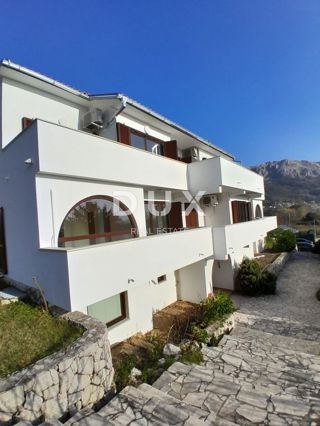 ISOLA DI KRK, BAŠKA - 1 CAMERA DA LETTO + SOGGIORNO Appartamento al piano terra, vista sul verde