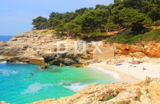 ISTRIA, POLA - Appartamento con due camere da letto di 69 m2 in un'ottima posizione!