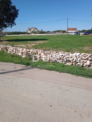 ZADAR, GORICA - Terreno edificabile in posizione tranquilla