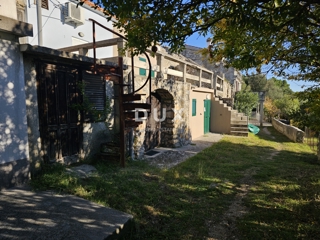 ISOLA DI RAB, BANJOL - Casa a schiera in pietra con vista panoramica
