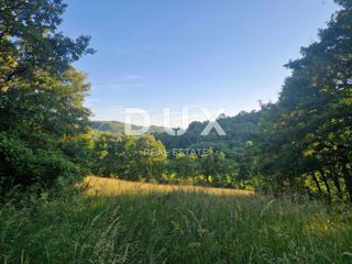 ISTRIA CENTRALE - Terreno edificabile con vista panoramica