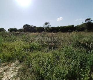 Terreno Bibići, Svetvinčenat, 608m2