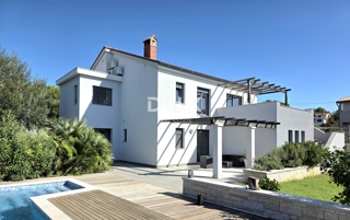 Casa Monteserpo - Komunal, Pula, 250m2