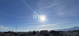 MARINIĆI, VIŠKOVO – Immobile bifamiliare, edificio residenziale e commerciale con potenziale di investimento