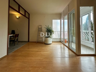 RIJEKA, ŠKURINJE - 3-BR, loggia, 1° piano, nuova facciata