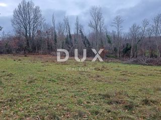 ISTRIA, LABIN - Ampio terreno edificabile ai margini del villaggio