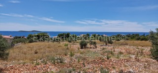 Rogoznica, Lozica, edificio. terreno 1684 m2, 300 m dal mare, vista