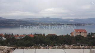 Čiovo, Arbanija, terreno edificabile 2622 m2, vista mare